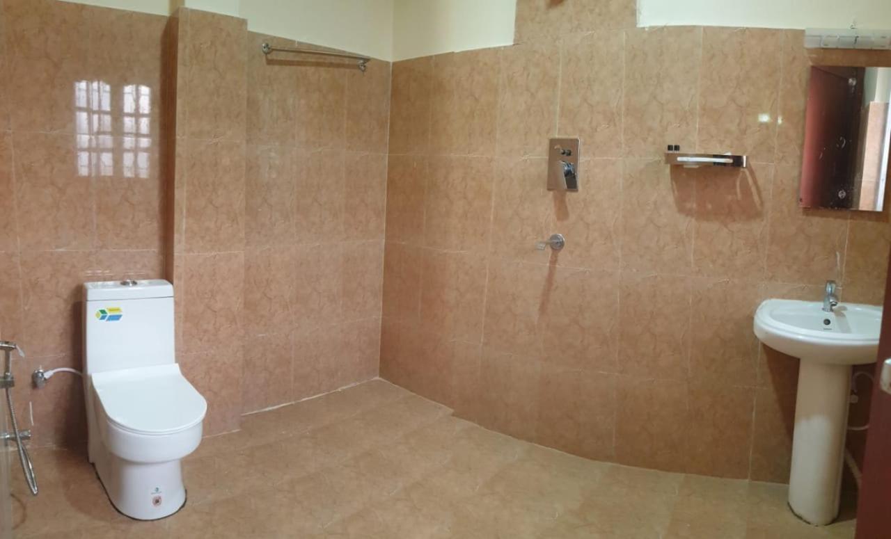London House Resort Biratnagar Exterior foto